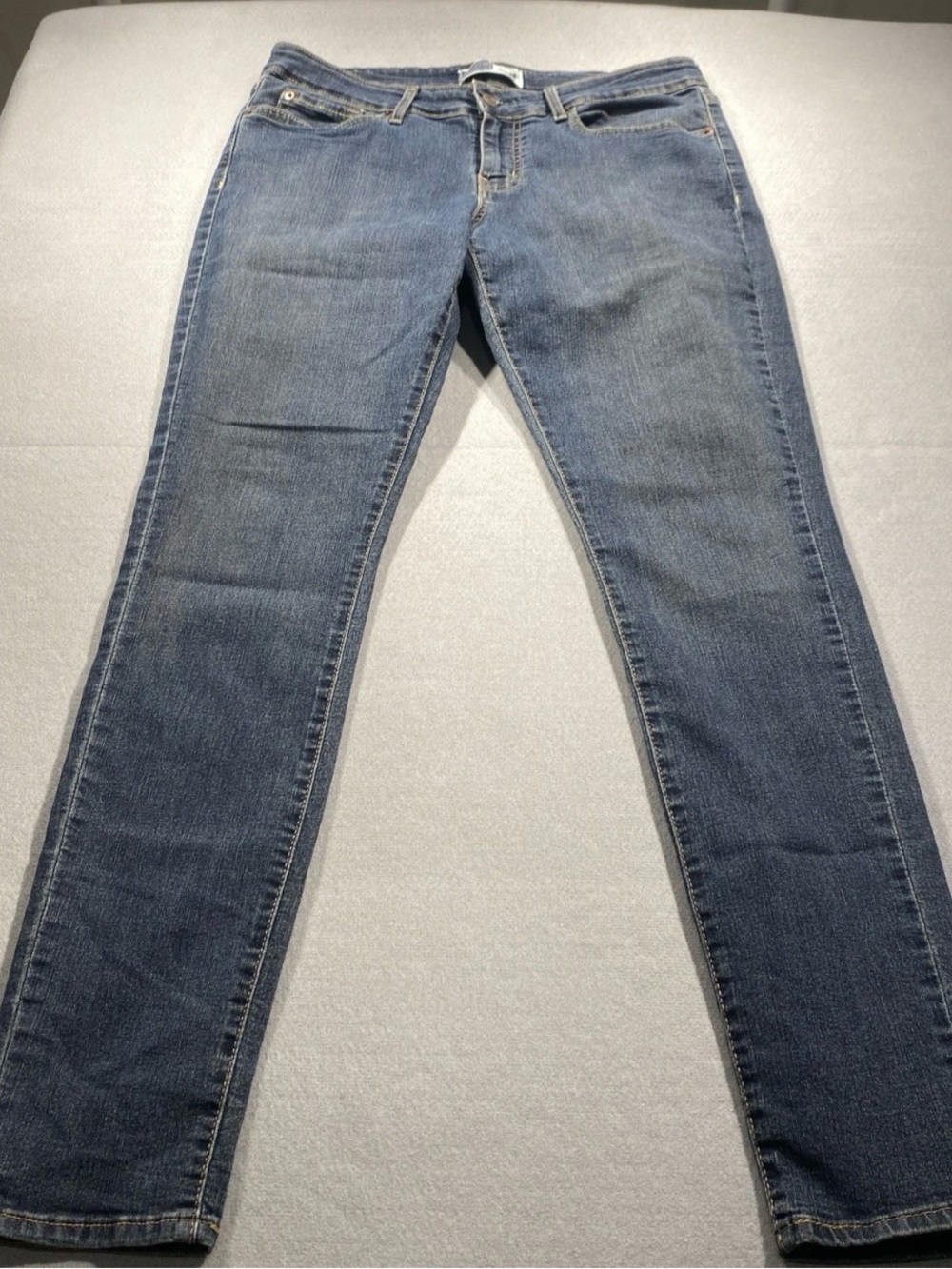 Levi's Women’s Signature Modern Skinny Jeans - Blue Denim Size 12L